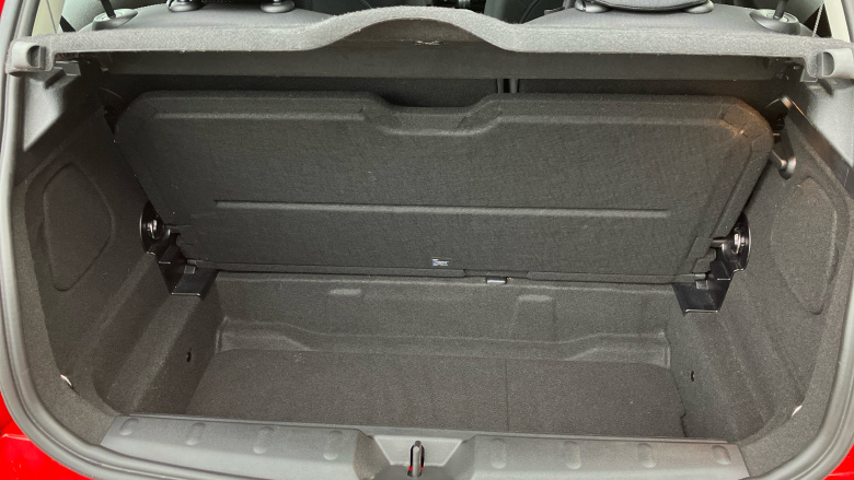 MINI Hatchback 1.5 Cooper Classic 3dr Petrol Hatchback